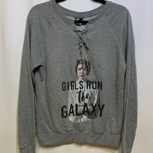 Star Wars Gray 'Girls Run the Galaxy' Sweatshirt